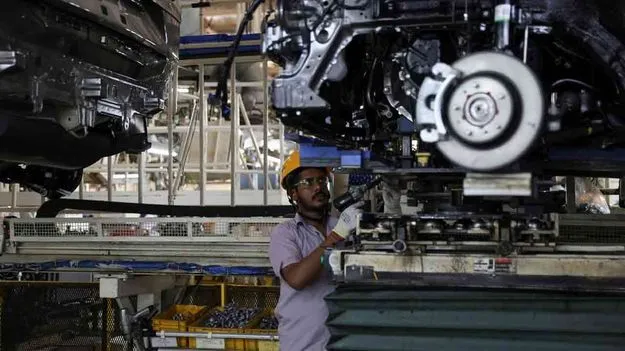 Industrial Growth India: 10 నెలల కనిష్ఠానికి పారిశ్రామికం