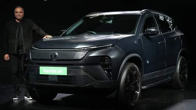 మార్కెట్లోకి టాటా హారియర్‌ ఈవీ