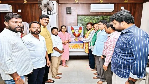 ‘అల్లూరి’ స్ఫూర్తితో సేవ చేద్దాం 