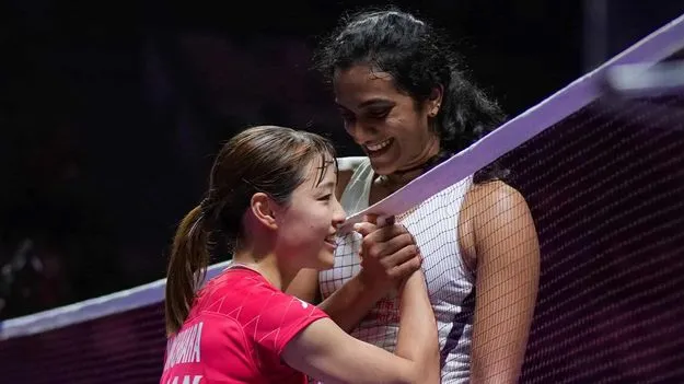 ఒకుహరపై సింధు గెలుపు