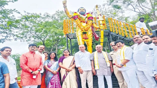 జిల్లాను పర్యాటక హబ్‌గా తీర్చిదిద్దుతా