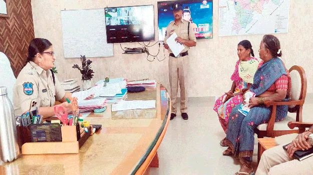 పోలీస్‌ సేవలు మరింత చేరువకావాలి : ఎస్పీ 