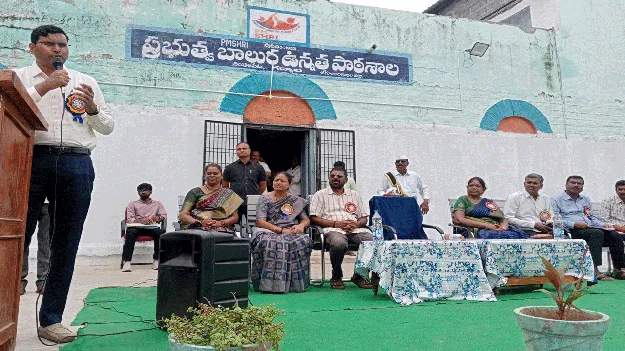 నాటి కలెక్టర్‌ మాటలు నాలో స్ఫూర్తినింపాయి