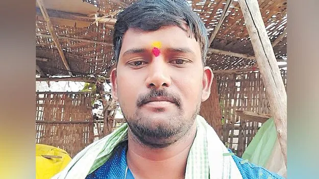 Yadadri Bhuvanagiri: అప్పుల బాధతోరైతు ఆత్మహత్య