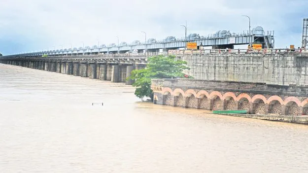 కాటన్‌ బ్యారేజీకి.. మంచిరోజులు
