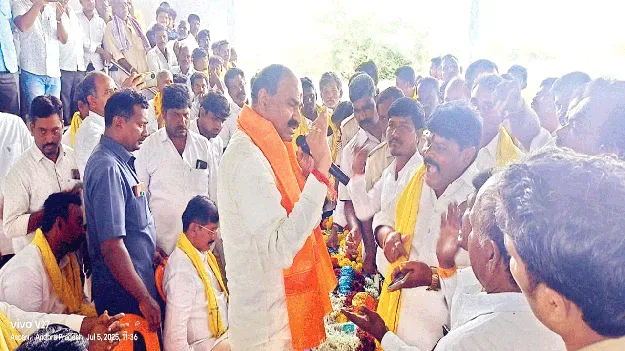 ఇన్చార్జి లేకుండా ఎలా నిర్వహిస్తారు..?