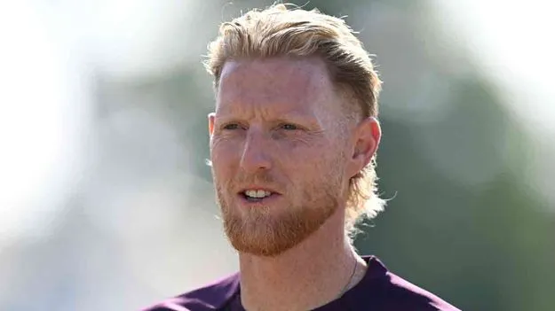 కోహ్లీ లేకపోవడంతో ఇంగ్లండ్‌ కెప్టెన్‌ స్టోక్స్‌ 