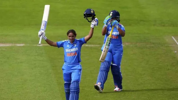 Wwomens ODI Cricket: హర్మన్‌ శతకం