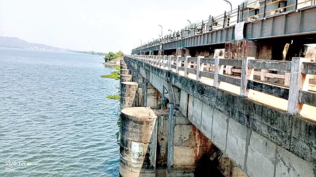 Is it water for cultivation? శివారు ఆయకట్టుకు నీరందేనా?