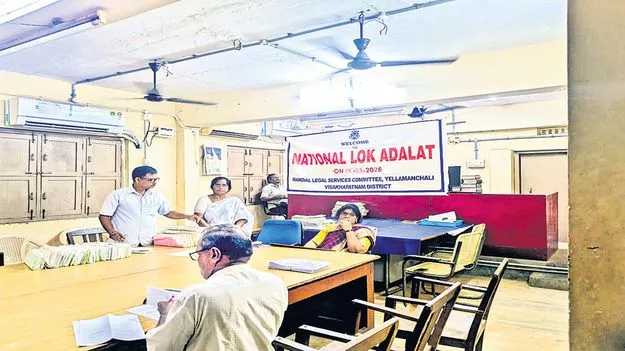 లోక్ అదాలత్లో 1,114 కేసులు పరిష్కారం