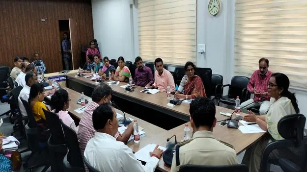 బాల్య వివాహాలను అరికట్టాలి