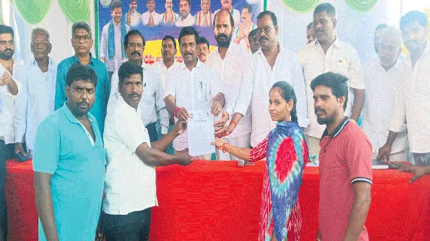 ఇళ్లను పటిష్టంగా నిర్మించుకోవాలి : ఎమ్మెల్యే