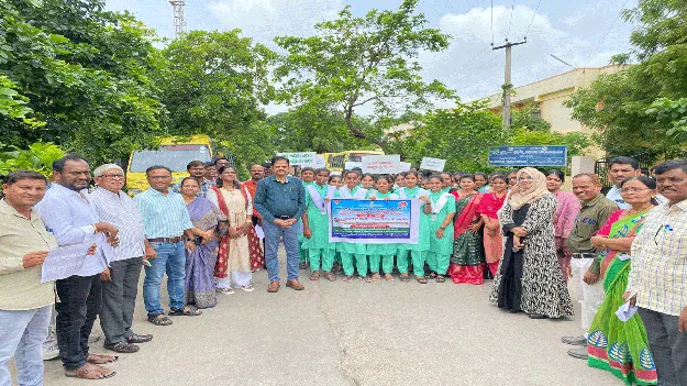 జనాభా పెరిగినా జననాల రేటు తగ్గుతోంది