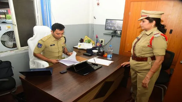 రికార్డులు సక్రమంగా నిర్వహించాలి