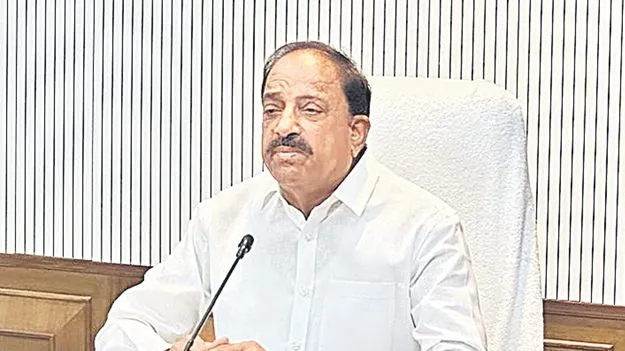 Tummala: ‘మహిళా శక్తి’ చీరల ఉత్పత్తిని పెంచాలి