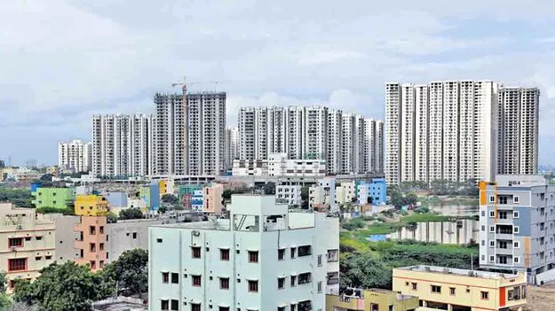 హైదరాబాద్‌ రియల్‌ ఎస్టేట్‌.. తగ్గేదేలే!