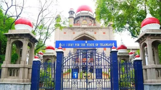 High Court: రాష్ట్రంలో భూసంస్కరణల చట్టం అమలవుతోందా? 