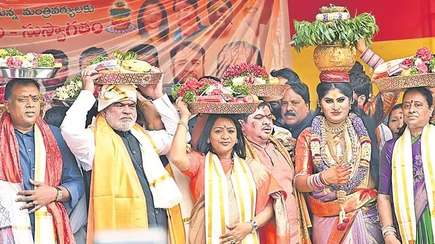 Bonalu Festival: జగదాంబికా తల్లీ.. అందుకో బోనం! 
