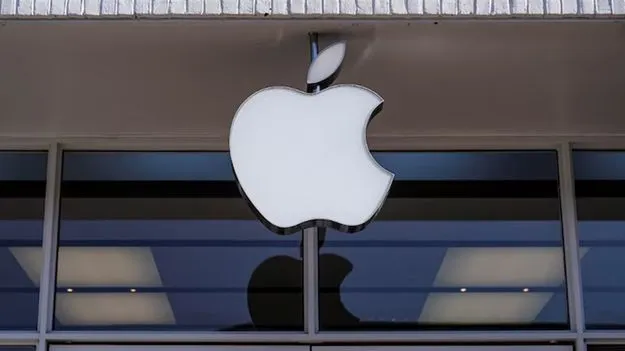 టాటాకు ఐఫోన్ల మరమ్మతు బాధ్యతలు