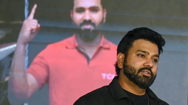 అప్పుడే గుడ్బై చెబుతాడనుకుంది