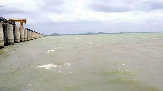 Krishna River: ఆల్మట్టికి పెరుగుతున్న వరద