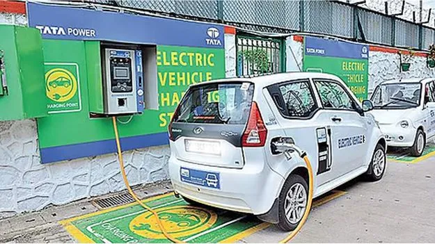 విదేశీ కంపెనీలు ఉత్పత్తికి సై అంటే దిగుమతి సుంకం 15 శాతమే