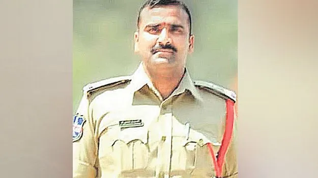 Phone Tapping: ట్యాపింగ్‌ డేటా ఎవరికి ఇచ్చారు?