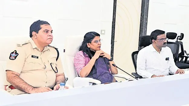 రోడ్డు ప్రమాదాల నివారణకు కార్యాచరణ