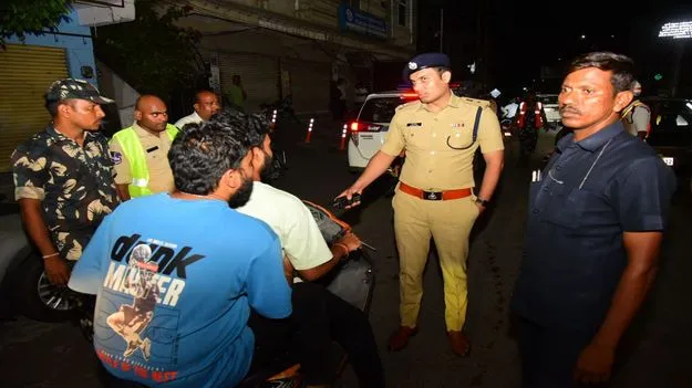 151 వాహనాల సీజ్‌