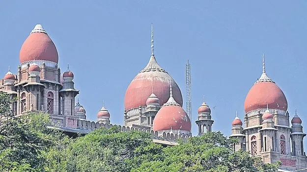 High Court: నిషేధిత జాబితాలో పెట్టమంటే నిర్మాణాలా? 