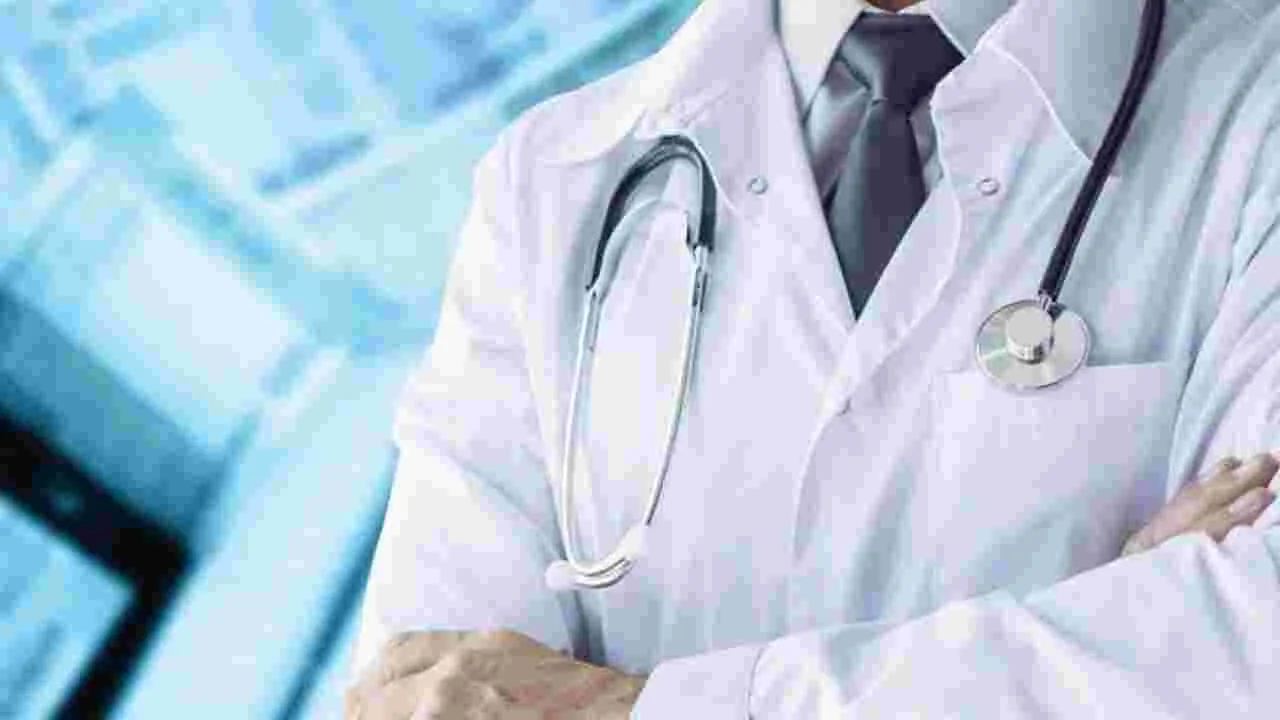 Medical Faculty: వైద్య కళాశాలల్లో 309 మందికి ప్రొఫెసర్లుగా పదోన్నతి