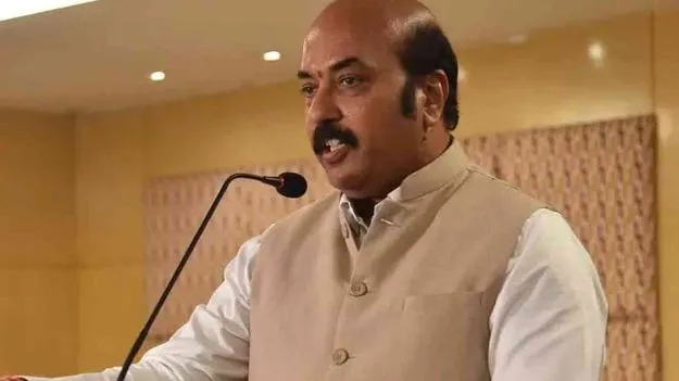 హెచ్‌ఎంఏ  ప్రెసిడెంట్‌గా దేవేందర్‌  రెడ్డి