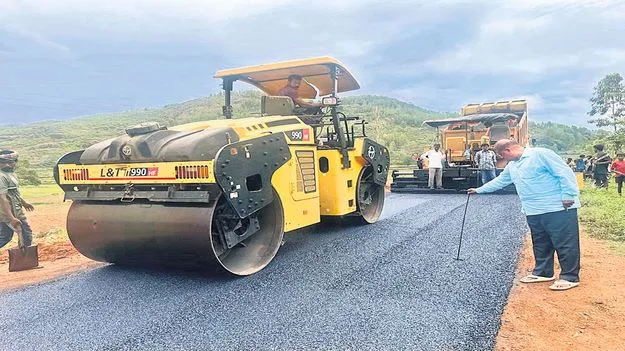 ఎట్టకేలకు బస్కీ రోడ్డుకు మోక్షం