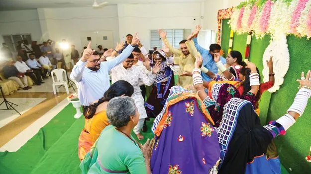 సంబురంగా ‘ట్రెడిషనల్‌ డే’