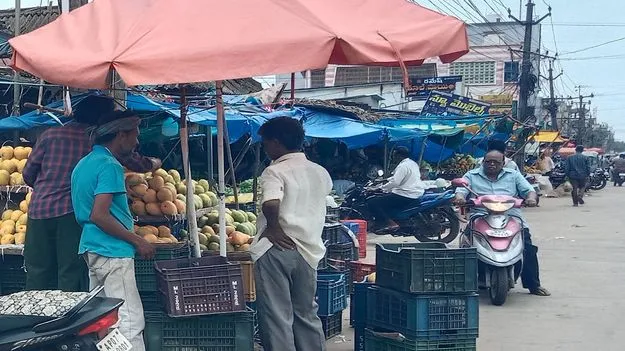 తాడేపల్లిగూడెంలో చెత్తపై జరిమానా	