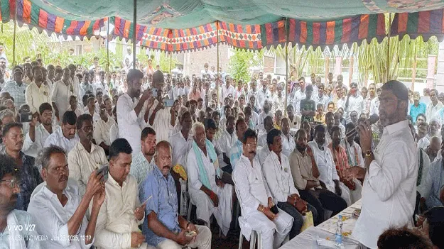 రిజర్వేషన్‌లపై చర్చల జోరు