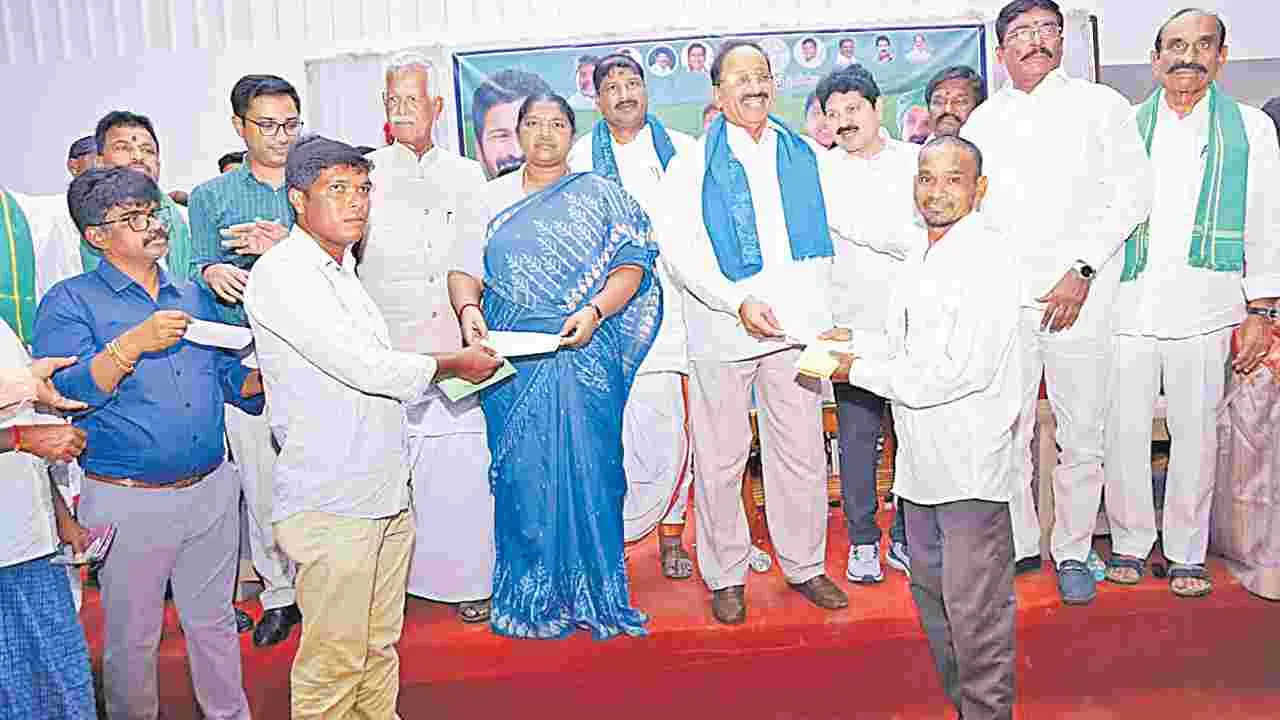 Farmer Welfare: రైతు సంక్షేమానికి సర్కారు పెద్ద పీట