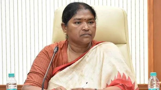 Seethakka: నవంబరులో వెయ్యి అంగన్వాడీల నిర్మాణం