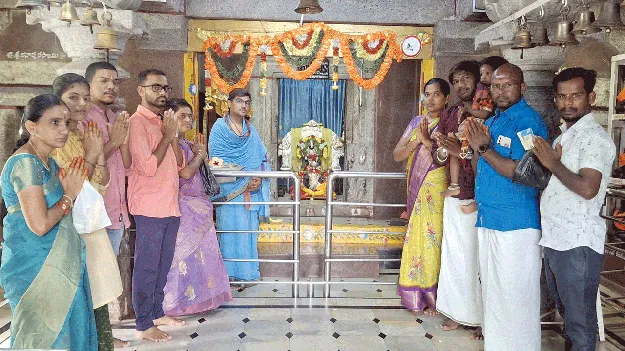 భక్తిశ్రద్ధలతో తొలి ఏకాదశి పూజలు