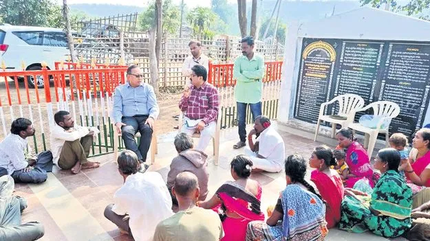 Attenders Salary Issue: మా గోడు పట్టించుకోండి సార్‌