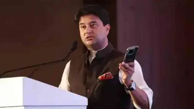 టెలికంలో ద్వంద్వ పెత్తనం మంచిది కాదు