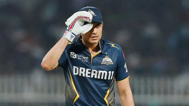 Dinesh Karthik: టీమిండియాకు కెప్టెన్సీ ఎంత పెద్ద బాధ్యతో గిల్‌‌కు ఇంకా తెలియదు: దినేశ్ కార్తిక్