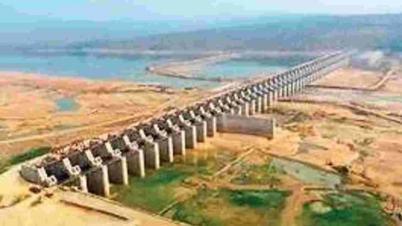 Sammakka Sagar Mulugu: ‘సమ్మక్కసాగర్‌’ ముంపు 100 ఎకరాలే!