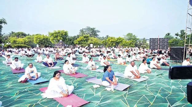 యోగాతో సంపూర్ణ ఆరోగ్యం