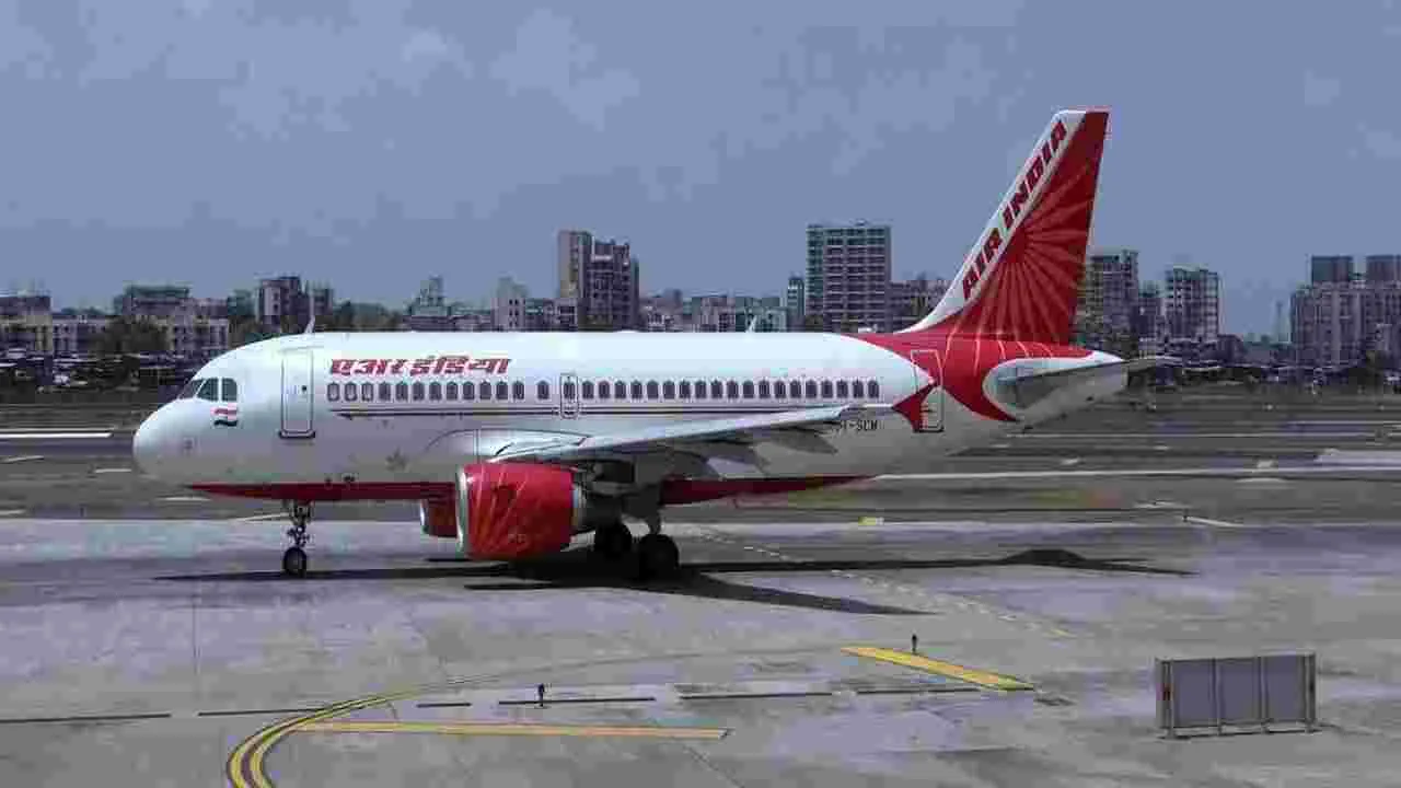 Air India: అహ్మదాబాద్ నుంచి లండన్ వెళ్లాల్సిన విమానంలో సాంకేతిక లోపం