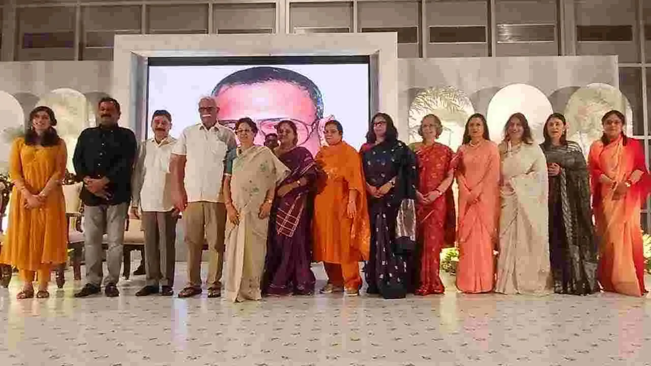 ఆనంద గజపతి రాజు జీవిత విశేషాలపై పుస్తక ఆవిష్కరణ.. పాల్గొన్న అశోక్ గజపతి రాజు