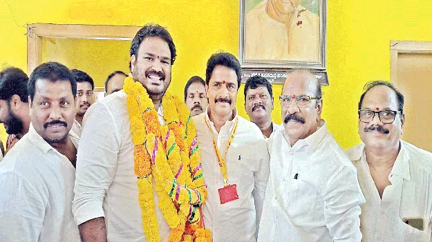 గ్రామాల్లో అభివృద్ధి, సంక్షేమానికి ప్రాధాన్యం : ఆరిమిల్లి 