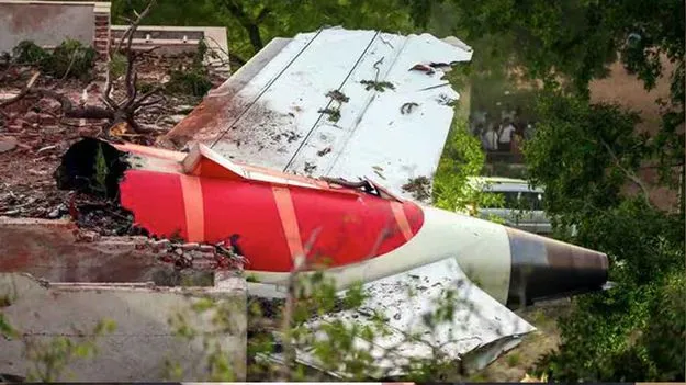 Air India:  విమానం క్రాష్ తర్వాత ఎయిర్ ఇండియా పైలట్లు సిక్ లీవ్‌లు పెట్టేస్తున్నారు