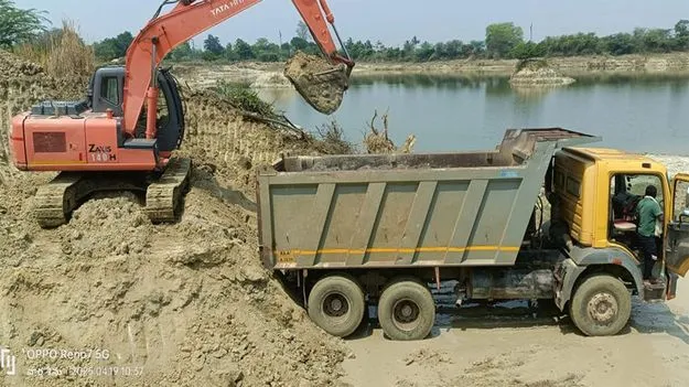 చెరువులకు చెర 