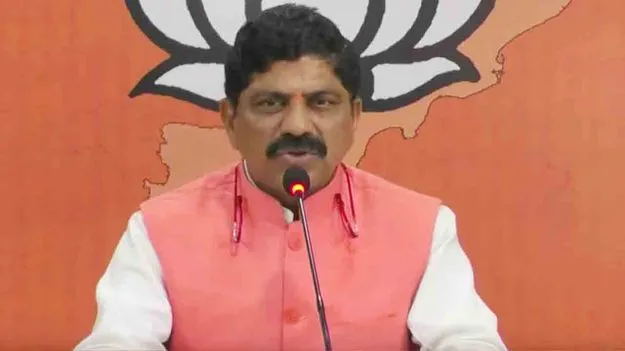 Paturi Nagabhushanam: బీజేపీ నేత పాతూరి నాగభూషణానికి అరుదైన గౌరవం